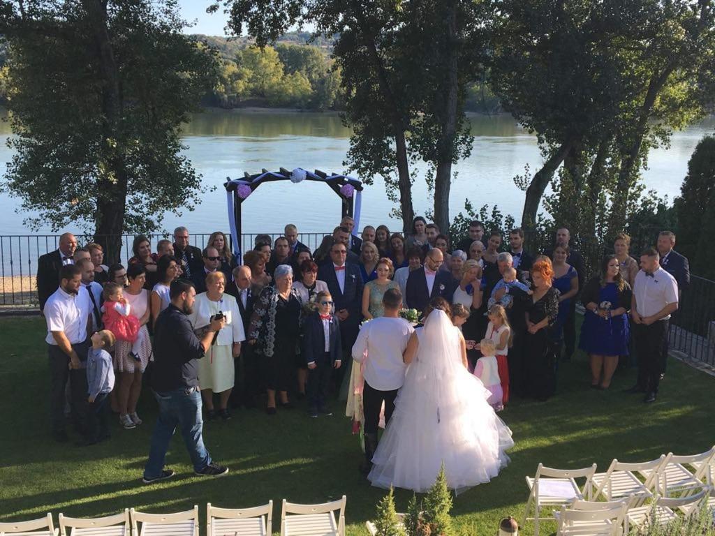 Mlyn Penzion & Wellness Radvaň nad Dunajom Exterior foto
